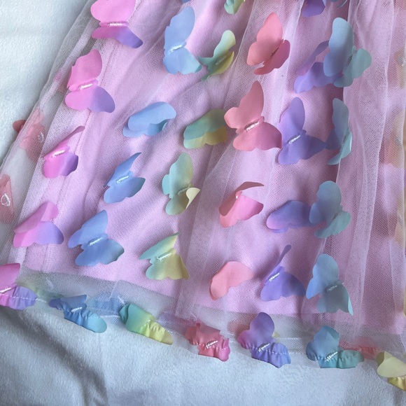 5 yrs old Girl Pink Butterfly Dress - Picture 4 of 4